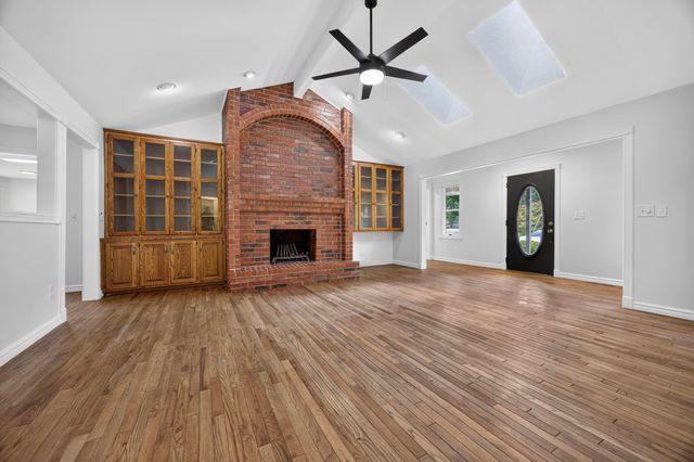 3605 E Delmar Street, Springfield, MO 65809