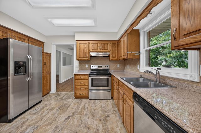 3605 E Delmar Street, Springfield, MO 65809