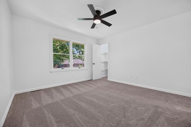 3605 E Delmar Street, Springfield, MO 65809
