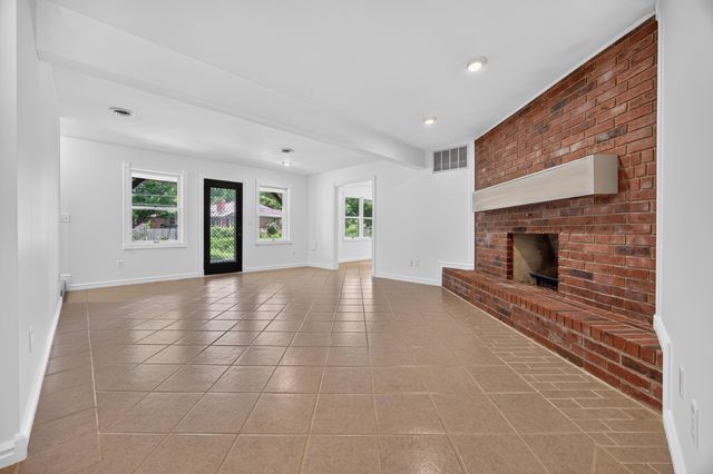 3605 E Delmar Street, Springfield, MO 65809