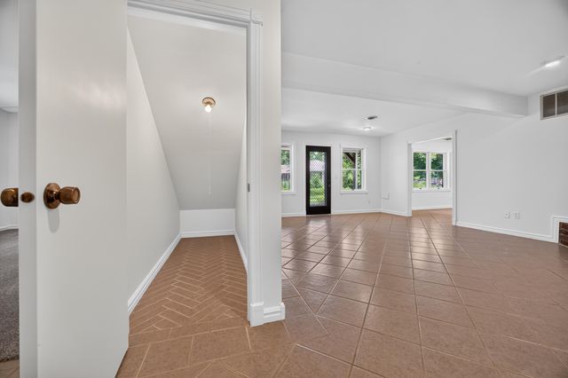3605 E Delmar Street, Springfield, MO 65809