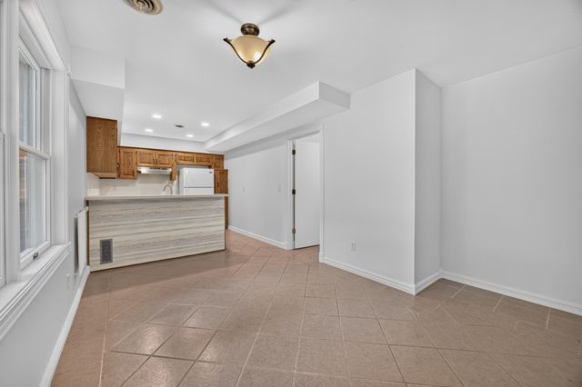 3605 E Delmar Street, Springfield, MO 65809