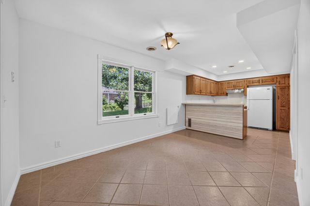 3605 E Delmar Street, Springfield, MO 65809