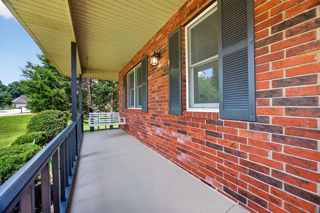 3605 E Delmar Street, Springfield, MO 65809