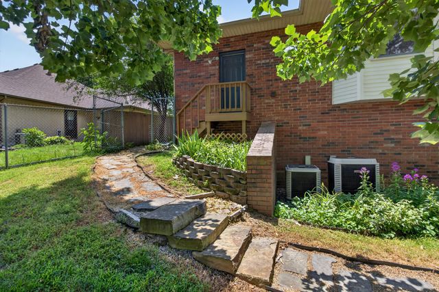 3605 E Delmar Street, Springfield, MO 65809