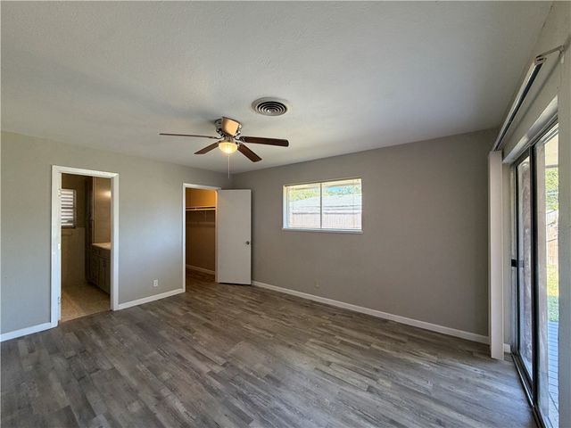 749 Burkshire Dr, Corpus Christi, TX 78412