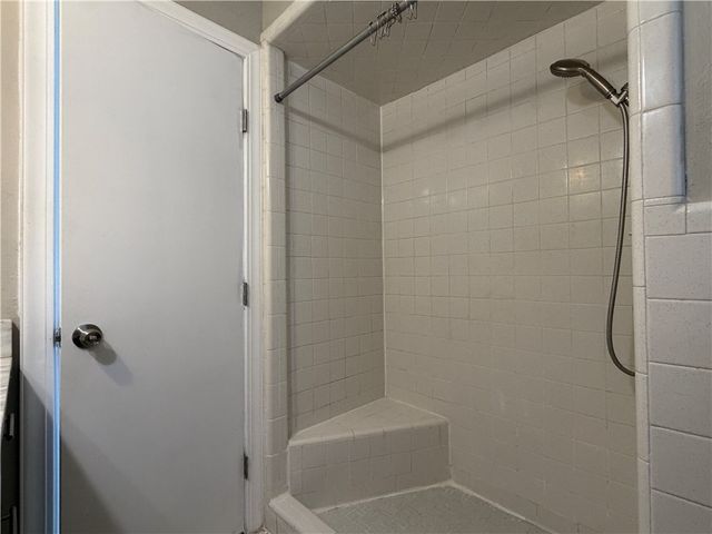 749 Burkshire Dr, Corpus Christi, TX 78412