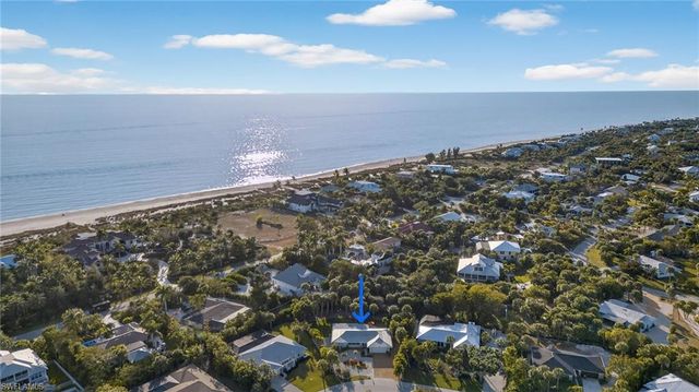 590 Boulder DR, Sanibel, FL 33957