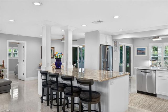 590 Boulder DR, Sanibel, FL 33957