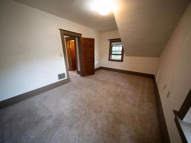 1112 S Barstow Street, Eau Claire, WI 54701