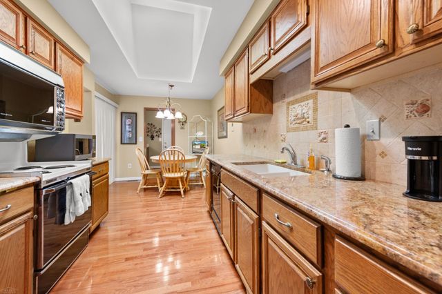 49431 Ferrisburg Court, Shelby Twp, MI 48315