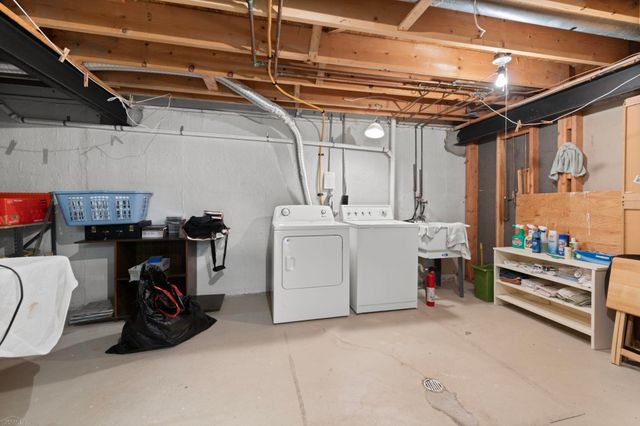 49431 Ferrisburg Court, Shelby Twp, MI 48315