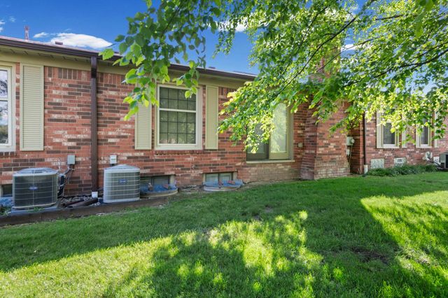 49431 Ferrisburg Court, Shelby Twp, MI 48315