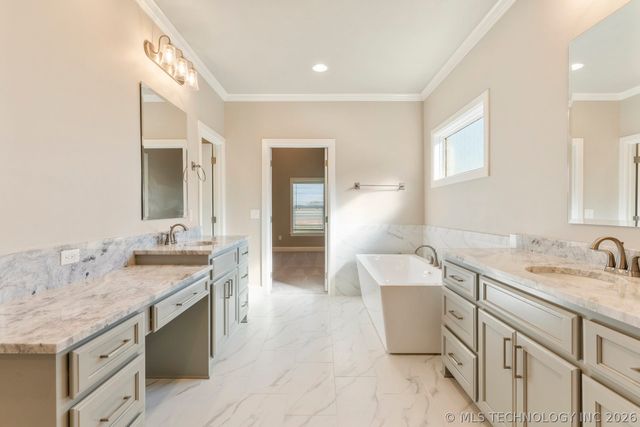 4903 E 174th Street S, Bixby, OK 74008