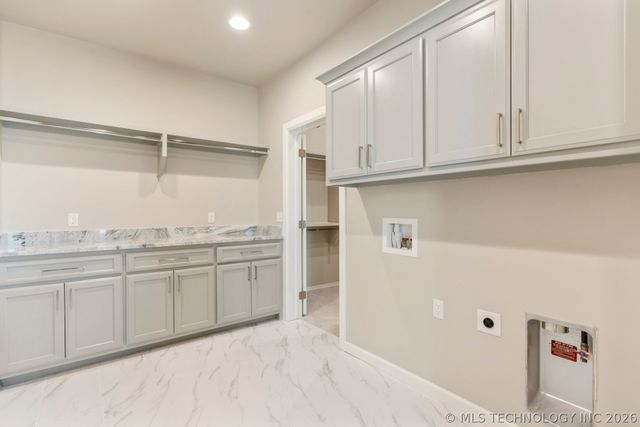 4903 E 174th Street S, Bixby, OK 74008