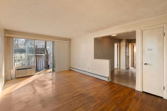 859 Broadway 15, Everett, MA 01906