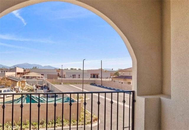 8153 Banana Avenue 301, Fontana, CA 92335