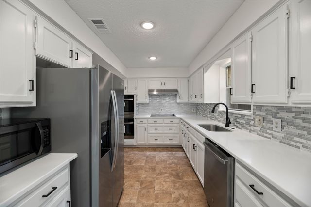 5603 Fireside Drive, Arlington, TX 76016