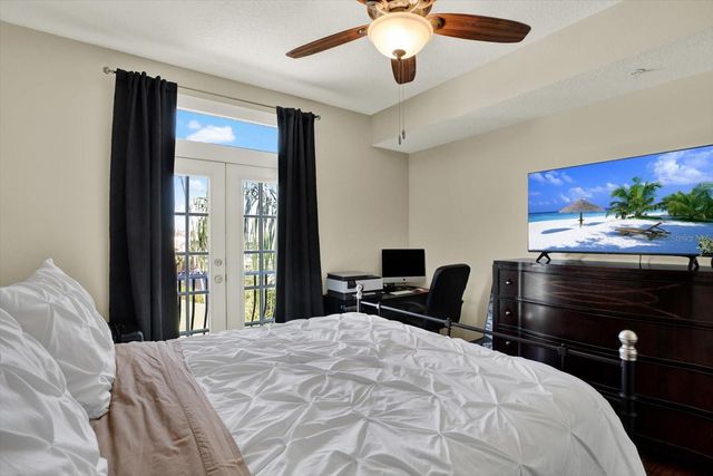 501 KNIGHTS RUN AVE 1234, Tampa, FL 33602