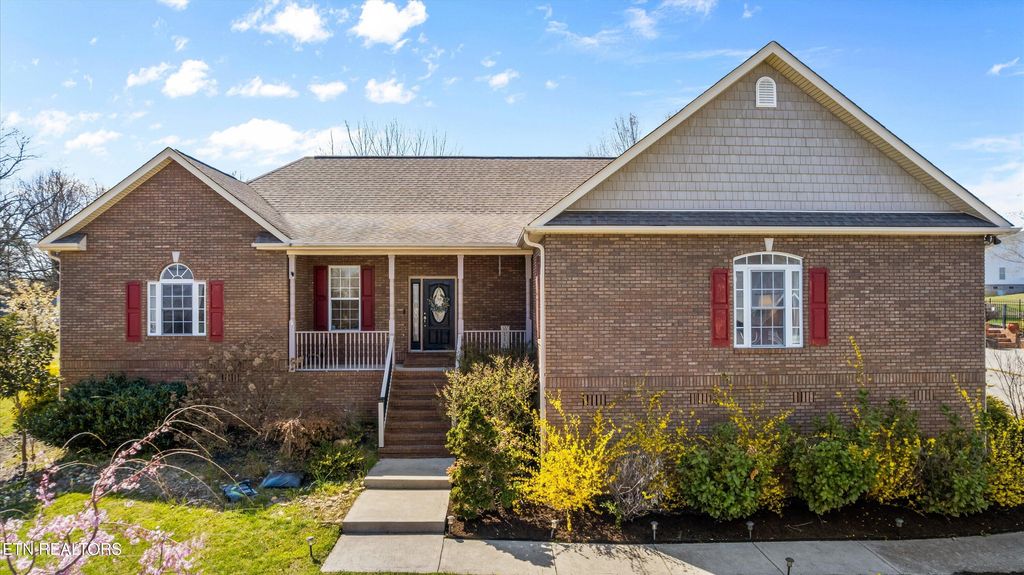 7905 Cedar Stone Lane, Powell, TN 37849