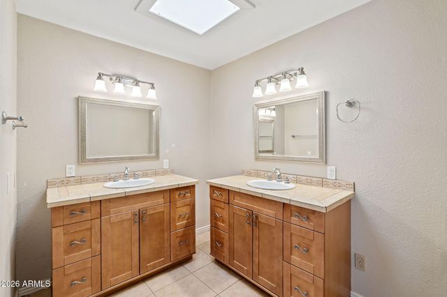 3007 N 84TH Place, Scottsdale, AZ 85251
