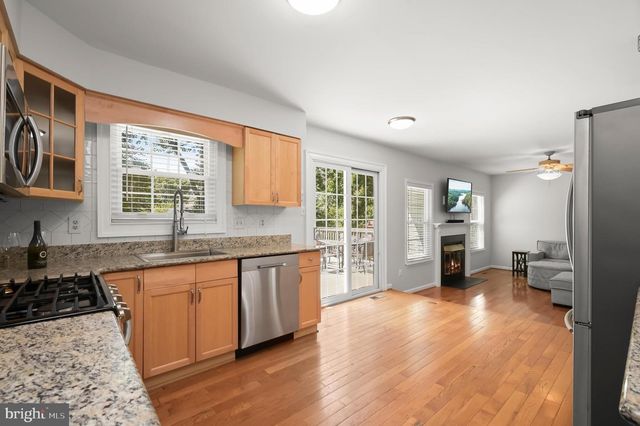 18571 CAPE JASMINE WAY, Gaithersburg, MD 20879