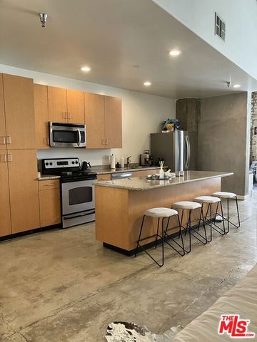 711 S Olive Street 409, Los Angeles, CA 90014