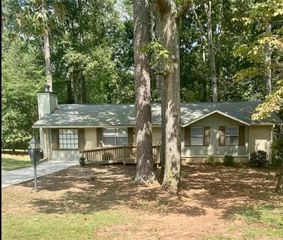 2058 Pair SW Road, Marietta, GA 30008