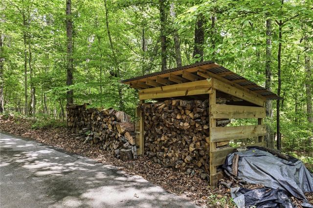 632 Rocky Trail, Westminster, SC 29693