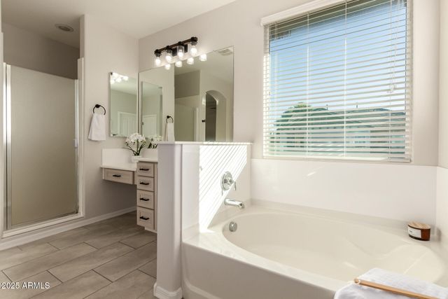 3955 E MESQUITE Street, Gilbert, AZ 85296