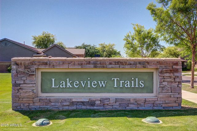 3955 E MESQUITE Street, Gilbert, AZ 85296