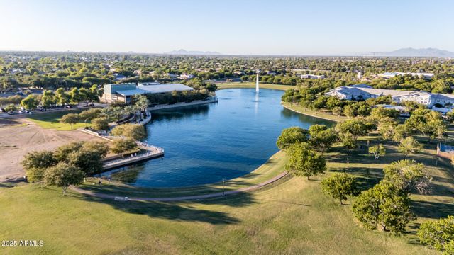 3955 E MESQUITE Street, Gilbert, AZ 85296