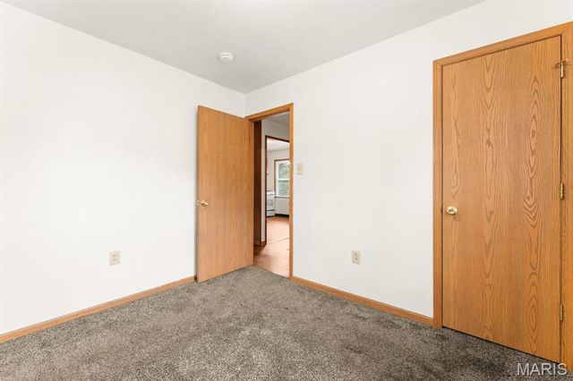 23 S 9th Street, Belleville, IL 62220