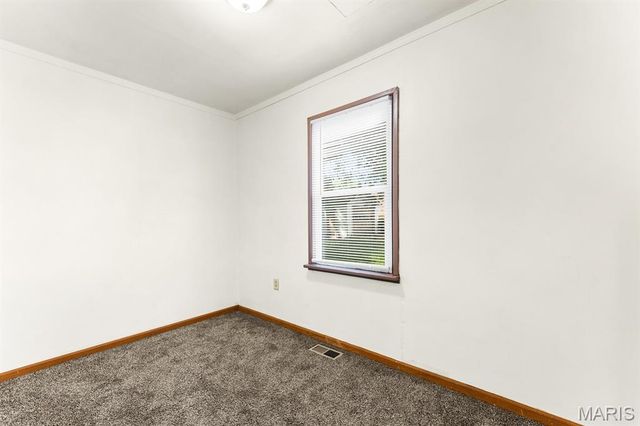 23 S 9th Street, Belleville, IL 62220