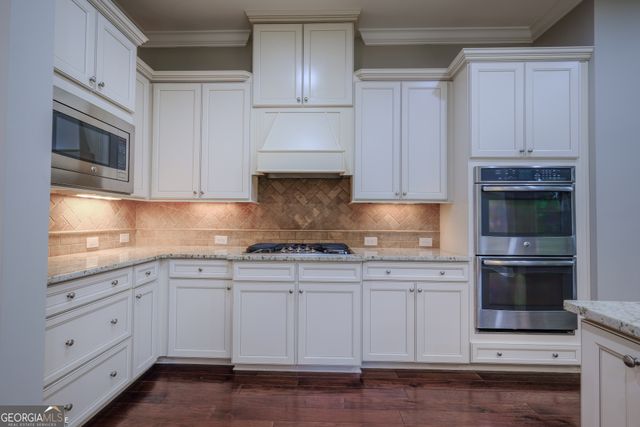 6050 Gallop Court, Suwanee, GA 30024