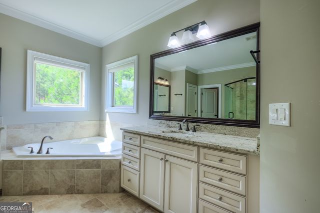 6050 Gallop Court, Suwanee, GA 30024