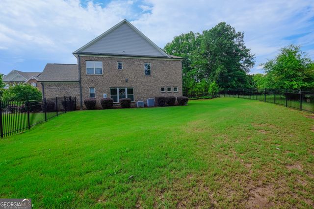 6050 Gallop Court, Suwanee, GA 30024