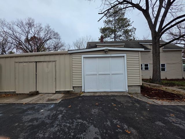 1033 Reder Road, Griffith, IN 46319