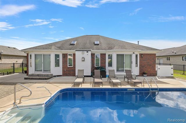 36647 Cecilia Drive, Sterling Heights, MI 48312