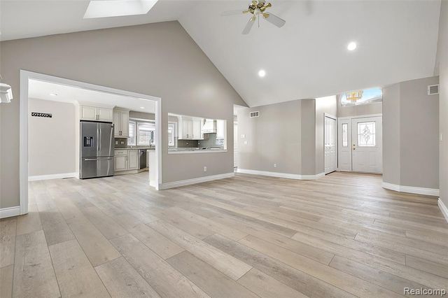 36647 Cecilia Drive, Sterling Heights, MI 48312