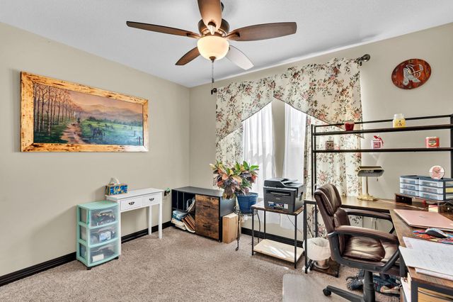 932 Cedar Brook Cir, Mulvane, KS 67110