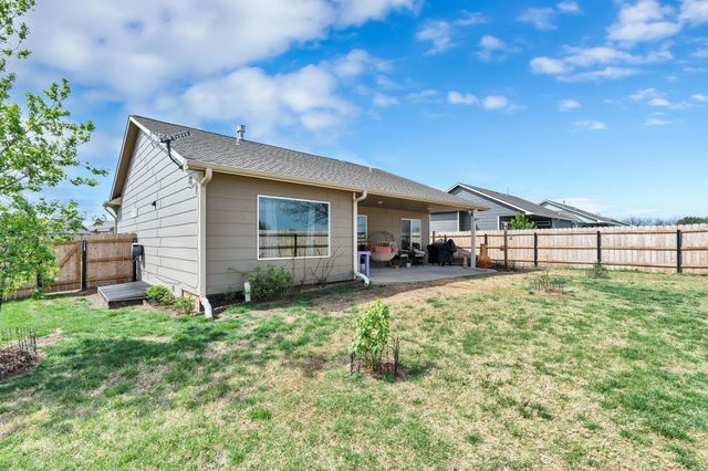 932 Cedar Brook Cir, Mulvane, KS 67110