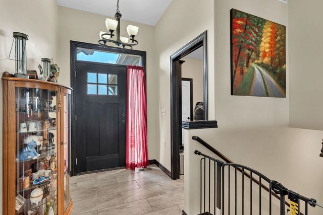 932 Cedar Brook Cir, Mulvane, KS 67110