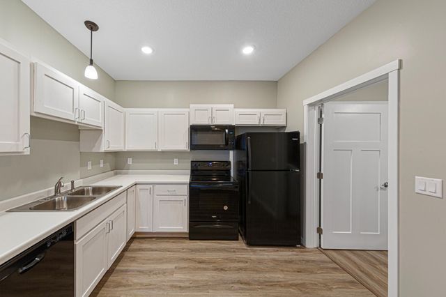 501 Ford Street E, Northfield, MN 55057