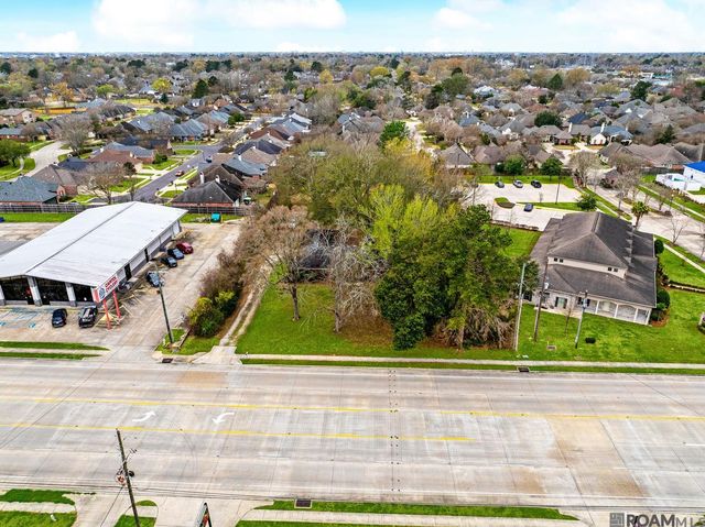 5550 Jones Creek Rd, Baton Rouge, LA 70817