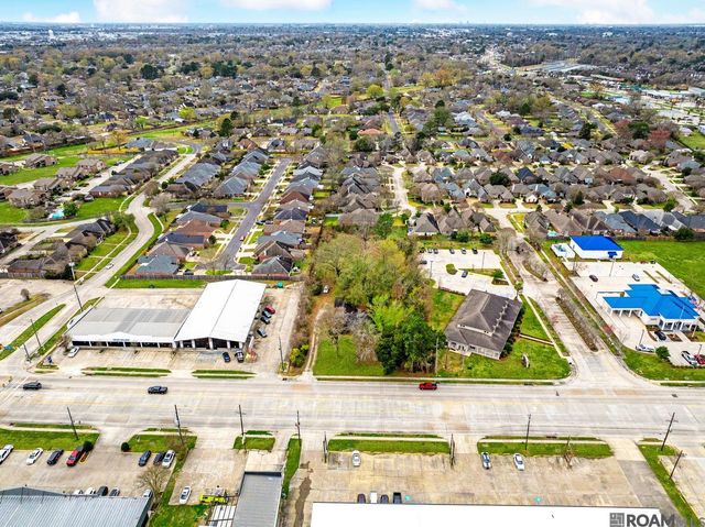 5550 Jones Creek Rd, Baton Rouge, LA 70817