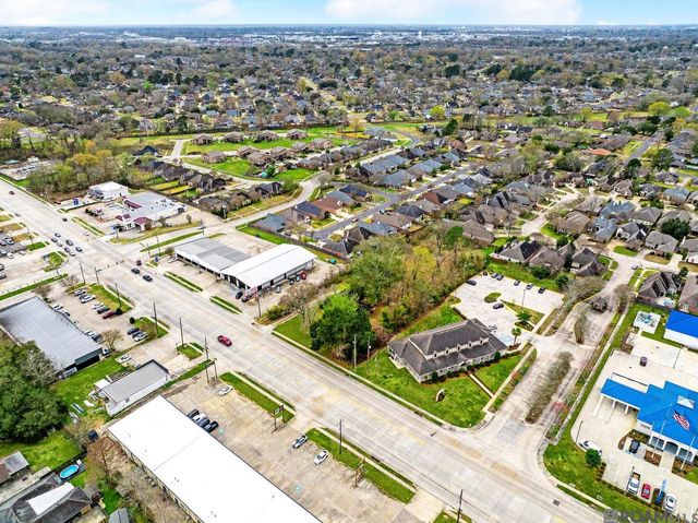 5550 Jones Creek Rd, Baton Rouge, LA 70817