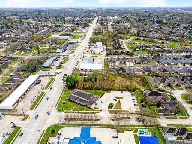 5550 Jones Creek Rd, Baton Rouge, LA 70817