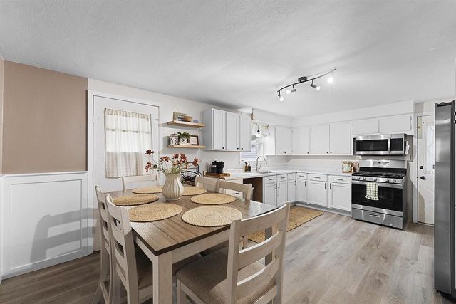 1779 E MASON STREET, Green Bay, WI 54302