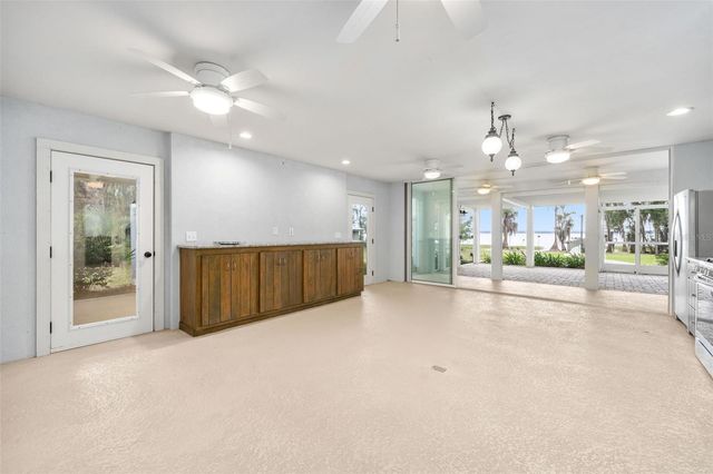 8026 NE 221ST STREET, Melrose, FL 32666